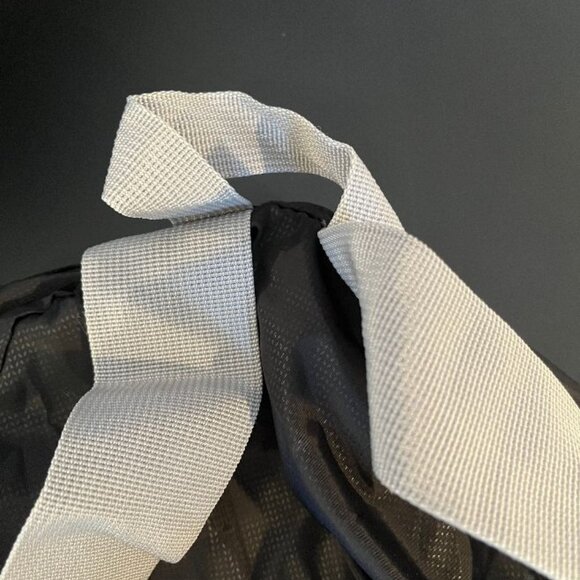 Lightweight Nylon Packable Backpack for Men or Women - Picture 5 of 9